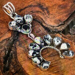 White Buffalo Turquoise Navajo Pendant In‎ Sterling Silver